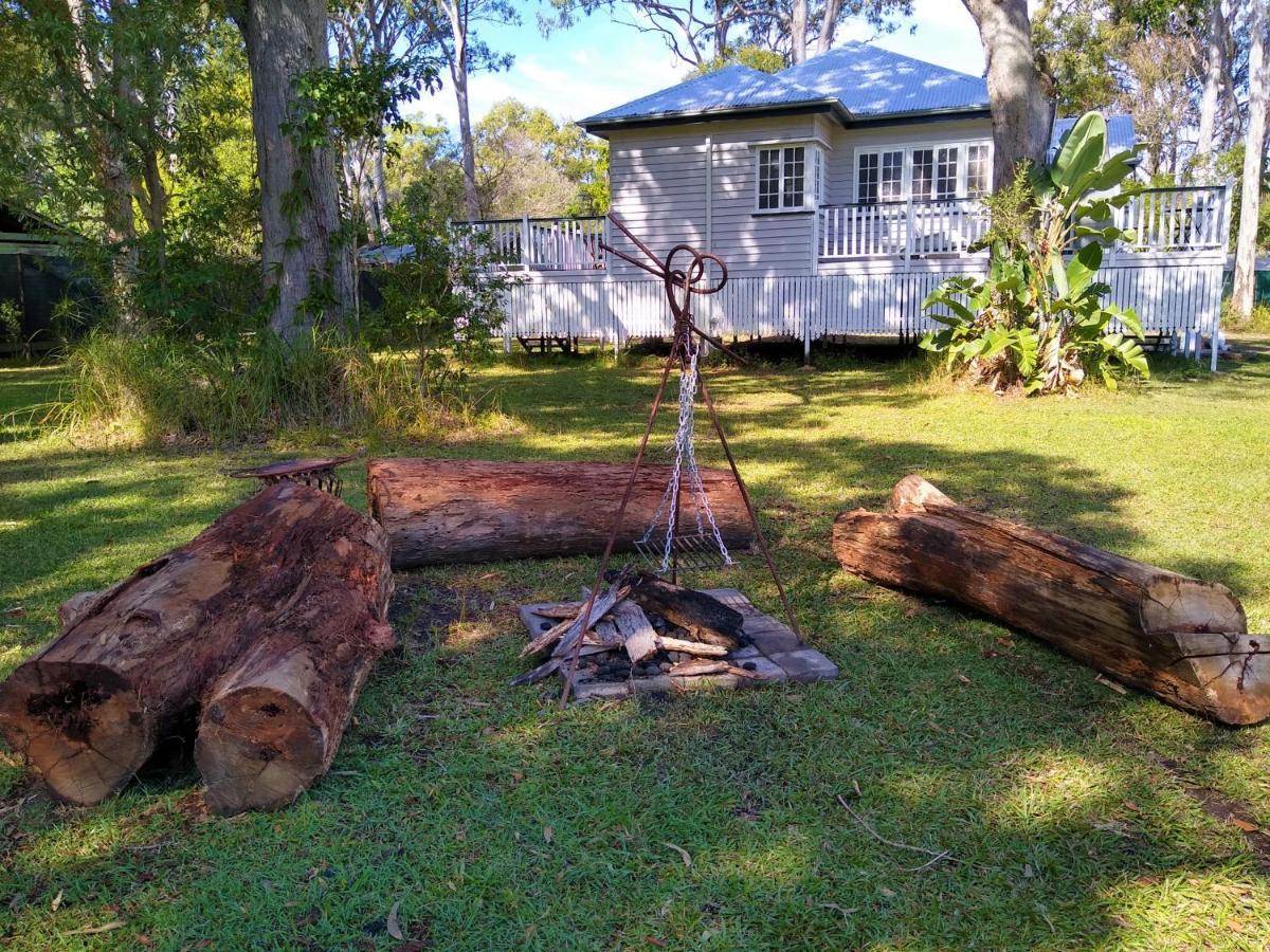 Lake Weyba Noosa Lodge & Kangaroos Peregian Beach Buitenkant foto